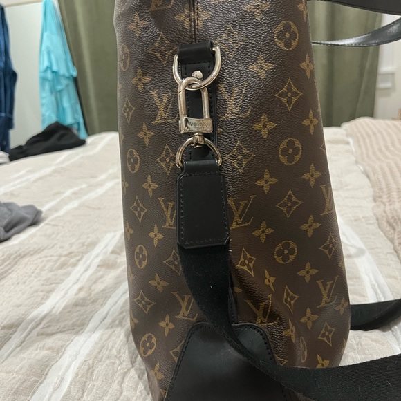 Louis Vuitton Masscasar Davis Handbag - Picture 12 of 13